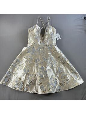 Max And Cleo Size 4 Knee Length Cocktail Dress Gold Color - David's Bridal